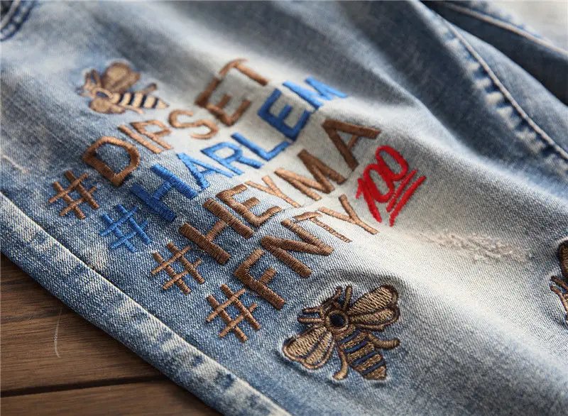 European and American embroidery ripped denim shorts jeans men's loose stretch five-part pants bee badge embroidered pants