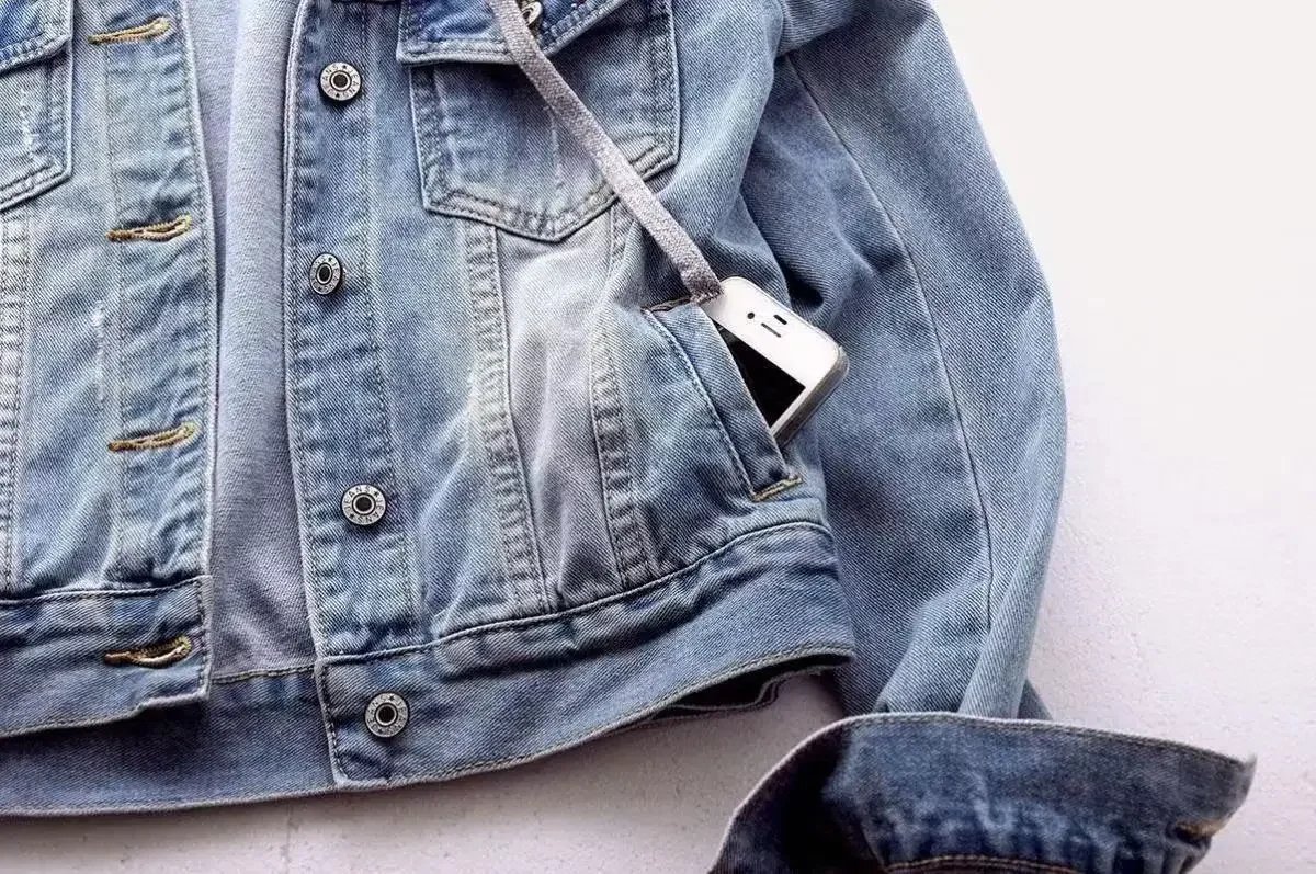Denim Jacket Woman Hooded Short Style Clothing Retro Topcoat Pocket Buttons Long Sleeved Loose Fitting Spring Winter Plus Size