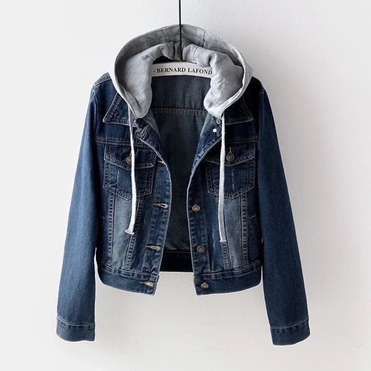 Denim Jacket Woman Hooded Short Style Clothing Retro Topcoat Pocket Buttons Long Sleeved Loose Fitting Spring Winter Plus Size