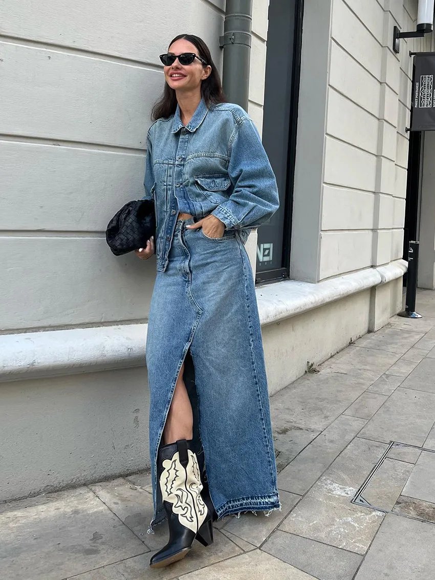 BKQU New Front Slit Denim Skirts Women 2023 Casual High Waist Office Lady Long Skirt Streetwear Blue Frayed Raw Hem Jean Skirt