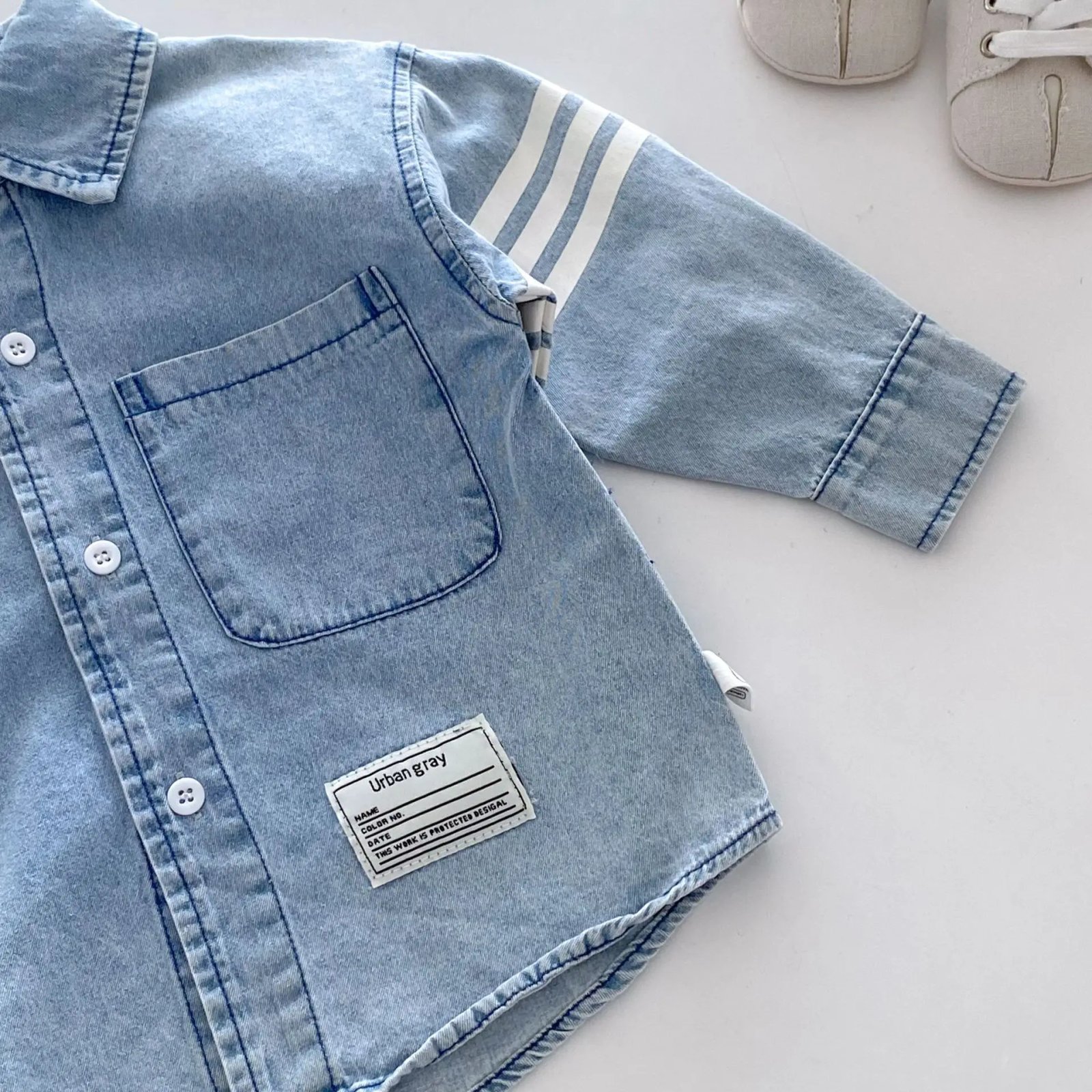 Toddler Boys Denim Shirts Spring Autumn New Turn Down Collar Sticker Baby Boys Blouse Striped Single Breasted Little Boys Tops